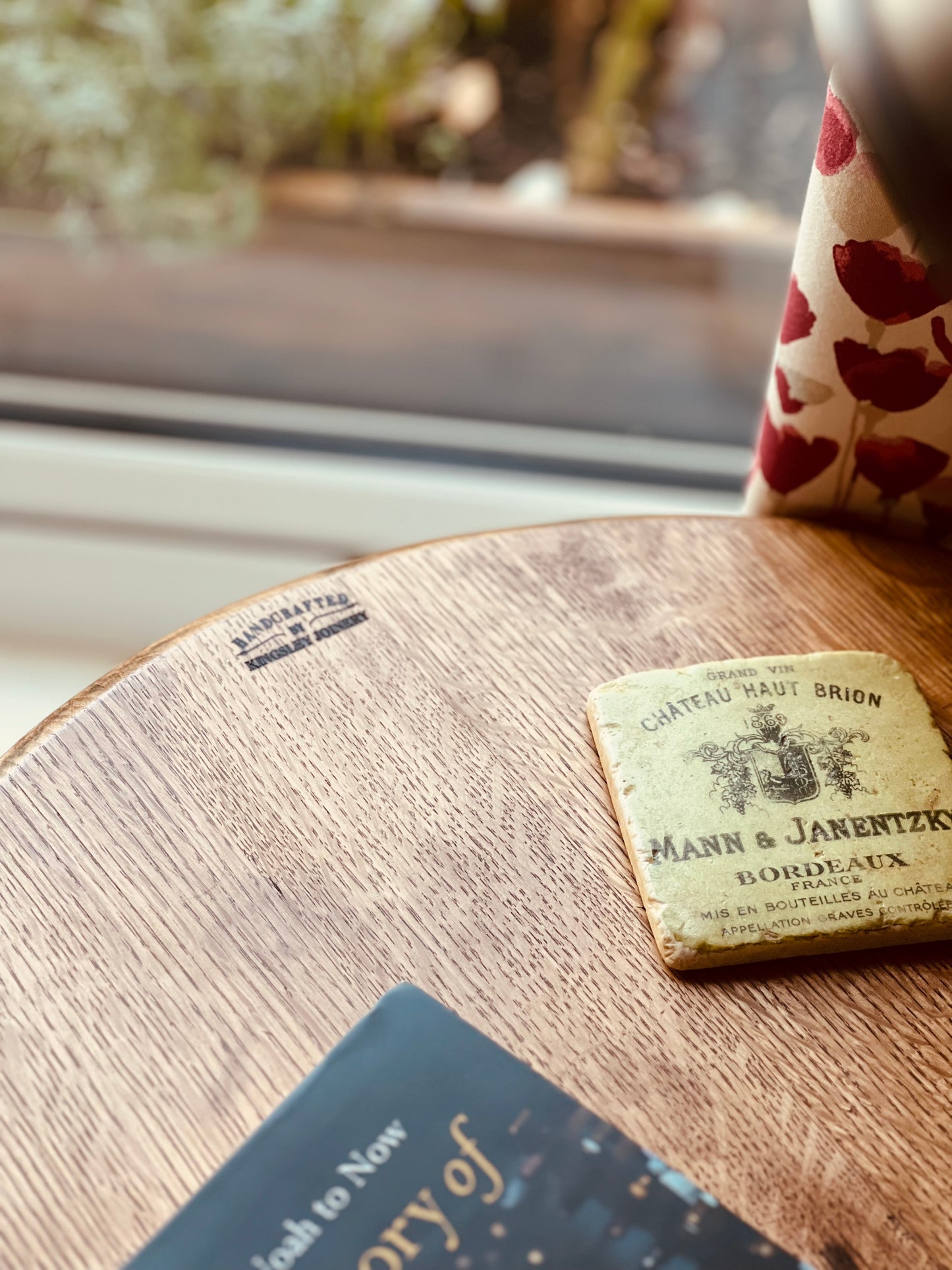 Kingsley Barrel Reading Table